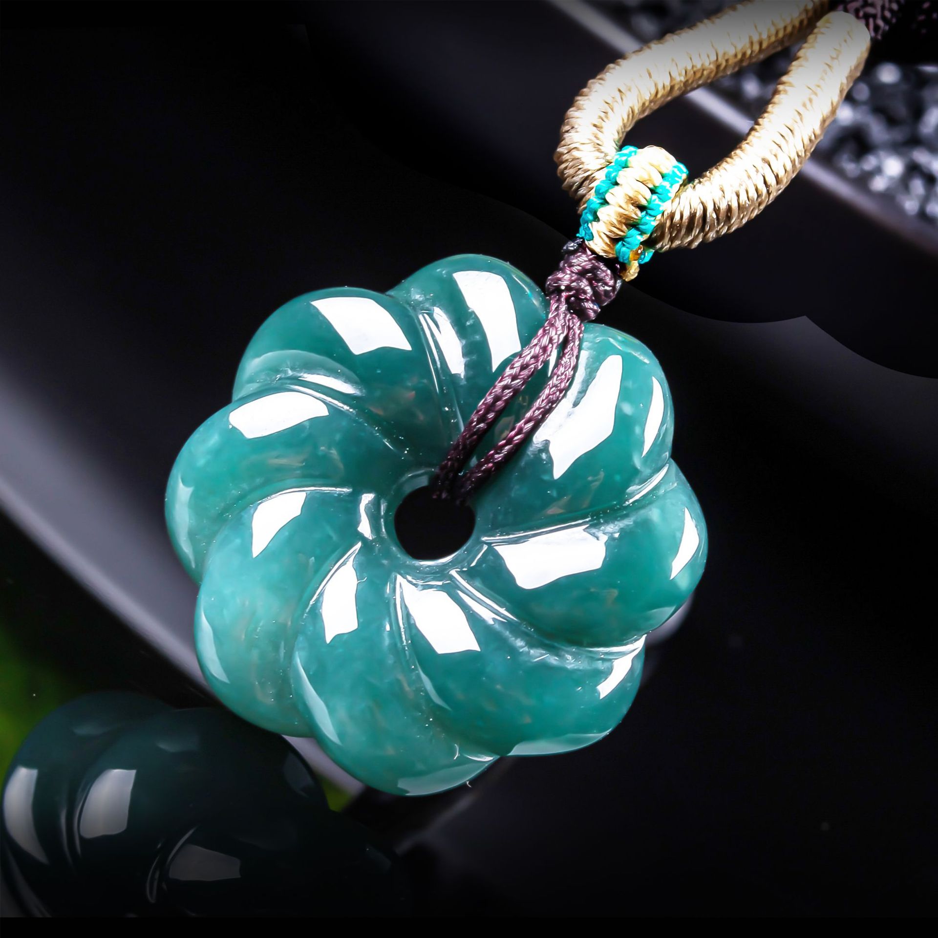 Jewelry & Watches Vitopoulos - Natural Burmese Jadeite Flower Pendant Necklace