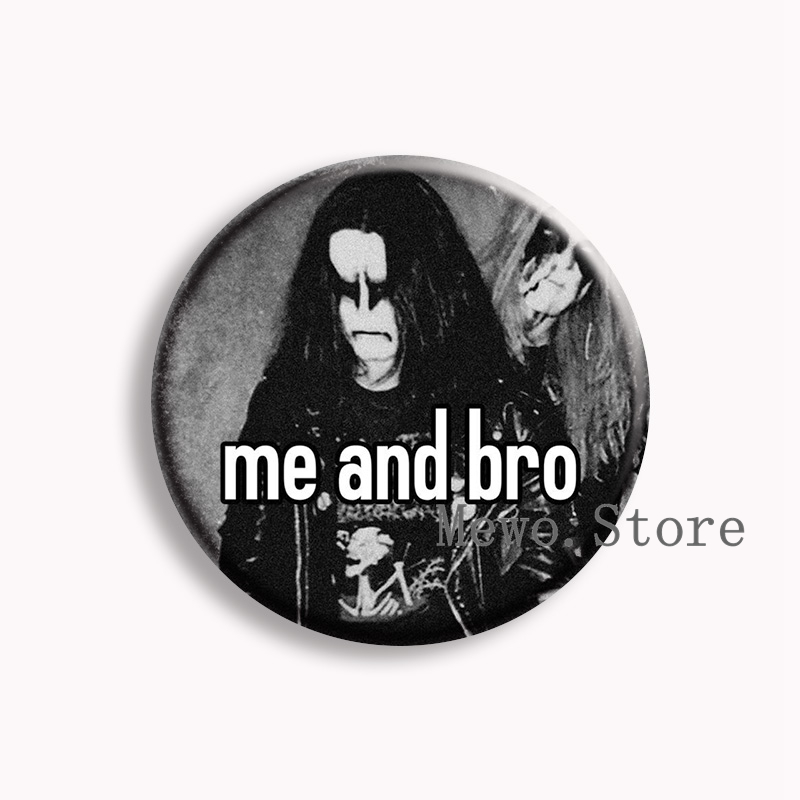 Rock Mayhem Band Soft Button P - đánh giá và giá Vintage Brooch Pin